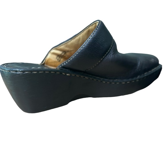 BORN Black Leather Clog/Mule Wedge Shoes Women’s Size 10 - Picture 3 of 10